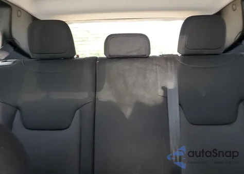 2020 Jeep Renegade Upland 4X4 z USA, uszkodzony, nr VIN ZACNJBAB9LPL89716